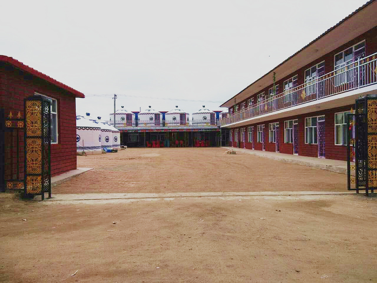 张北坝上草原姐妹农家院-张北坝上草原农家院住宿